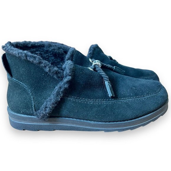 Muk Luk Black Suede Ziggy Sunset Blvd. Booties - Picture 3 of 9